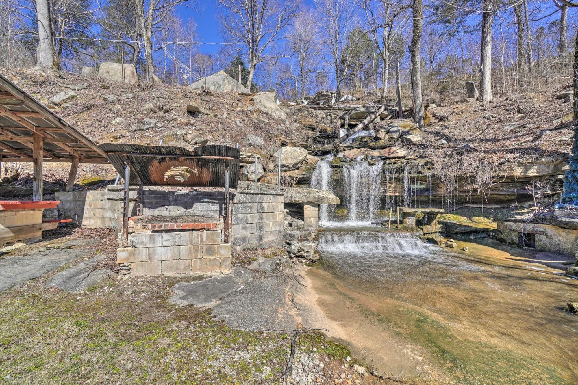 Peaceful Cookeville Cabin On 52 Acres! Exteriör bild